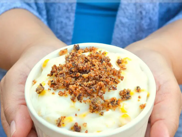 Maja Blanca. Maja Blanca is a popular Filipino dessert, it's thick creamy custard texture is sweet with bits of fresh yellow corn. Top it with fresh easy to make homemade Latik for a traditional Maja Blanca topping.