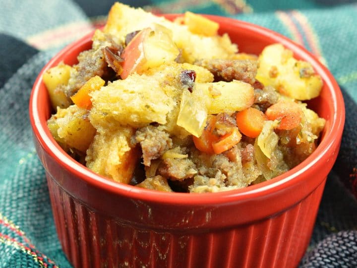 Bring something new to the dinner table. Try this healthy spin to this classic holiday dish with my Maple Cranberry Apple Stuffing.