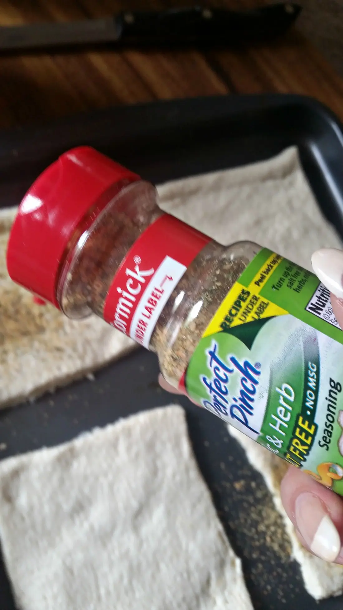 mini babybel pizzas crust seasoning. Bake up some kid-friendly mini babybel pizzas. They are perfect for quick weeknight dinners or easy to make weekend meals.