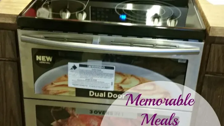 Learn how I am creating memorable meals with the Samsung Freestanding Dual Door Electric convection range. We love using our Samsung Convection Range to make smores bites, grab this easy recipe below!