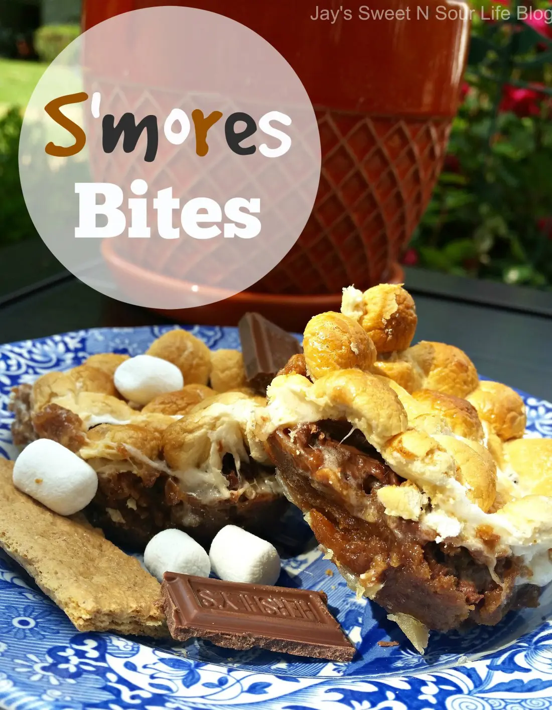 Learn how I am creating memorable meals with the Samsung Freestanding Dual Door Electric convection range. We love using our Samsung Convection Range to make smores bites, grab this easy recipe below!