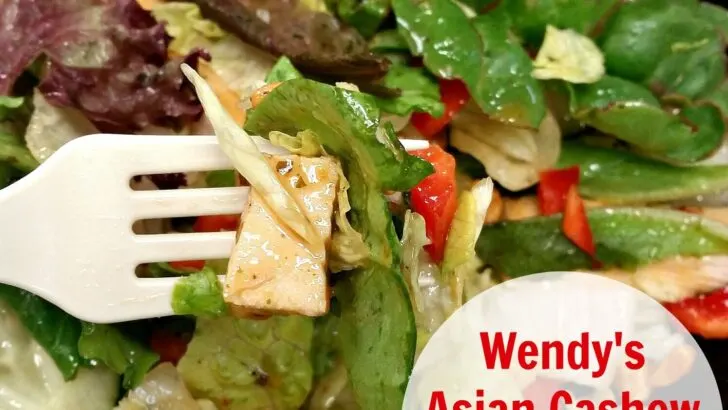 Today I adventured into Wendy's with my crew to celebrate the upcoming Memorial Day Festival, to prep for the event we like to visit our favorite restaurants to get stuffed and energized for the event. To my surprise there were some delicious new options to choose from in our local Wendy's Restaurant, I was able to pick from the new Wendy's Core Salad options.