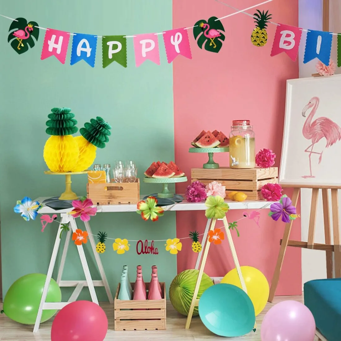 Beat summer boredom with fun party themes that are a splash! Make summer a blast with these Tips for Throwing a Splashin' Pool Party.