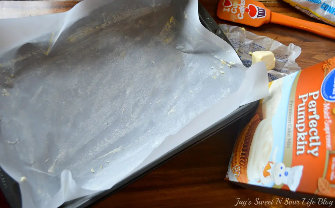 Pumpkin Tiramisu Step 4. Fall means pumpkin and whats fall without pumpkin flavored desserts. Enjoy a slice of this amazingly easy to make Pumpkin Tiramisu with your morning cup of coffee.