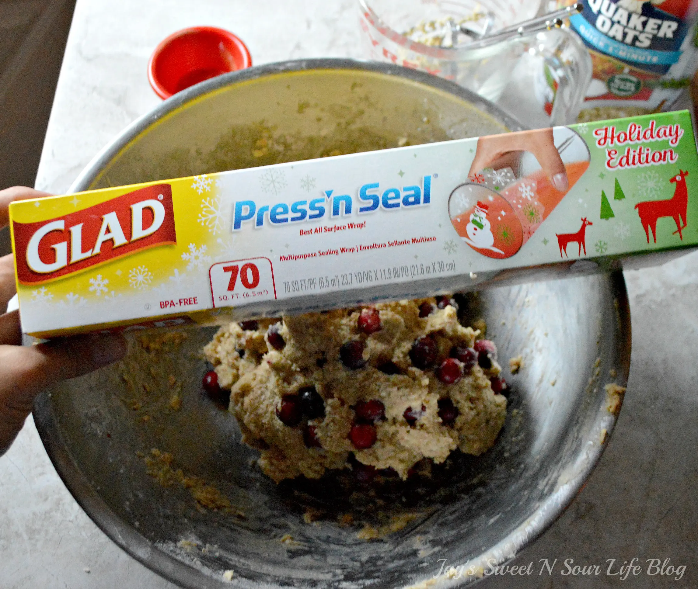Cranberry Oatmeal Cookies Step 9. Bake up something delicious this holiday, my Moist Cranberry Oatmeal Cookies are a crowd-pleaser and perfect for your annual Christmas cookie exchange. Made with fresh cranberries and my secret ingredient, these cookies are guaranteed to put a smile on your family's face this holiday. 