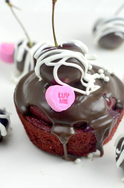 Valentine’s Day Strawberry Red Velvet Cupcakes