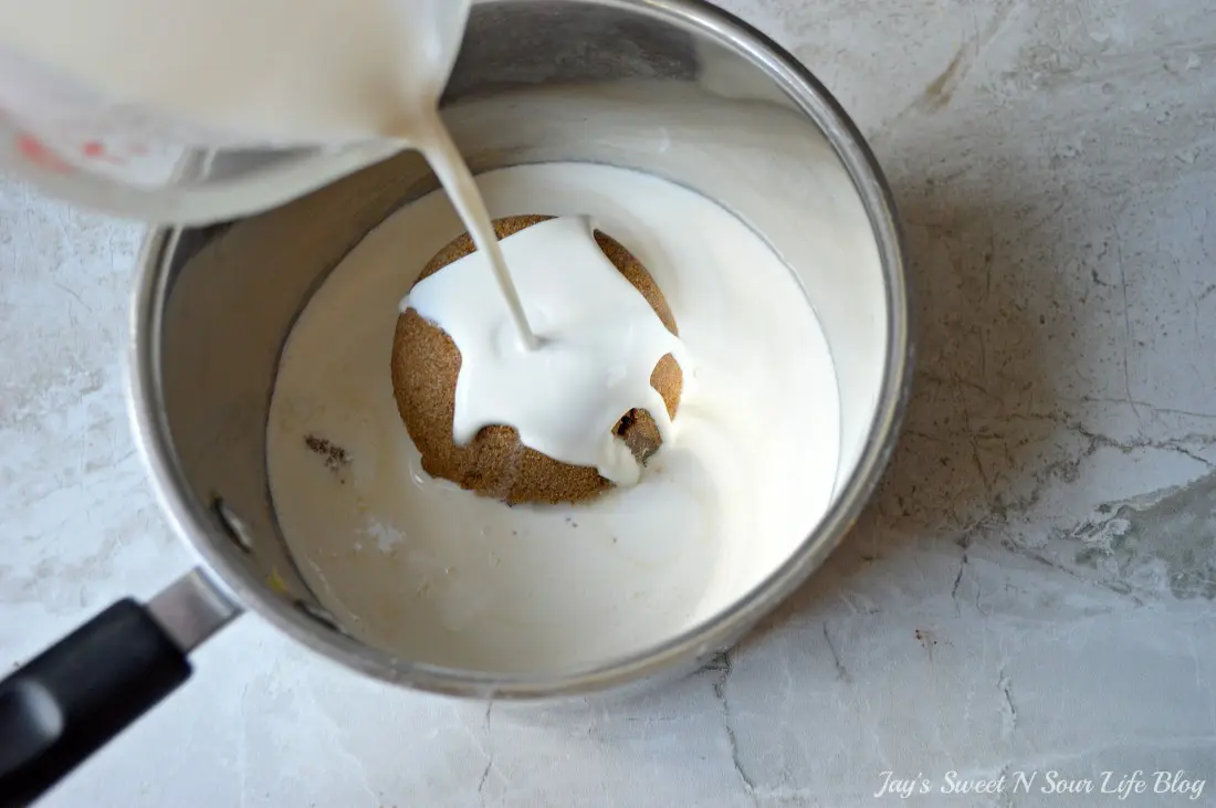 An easy from scratch Dulce De Leche Cookie Crumble Oatmeal recipe. We start with making a chocolate chip oatmeal cookie dough, then we stuff it with dulce de leche and bake it. Crumble this dulce de leche stuffed oatmeal cookie over top of your favorite oatmeal for a hearty breakfast.