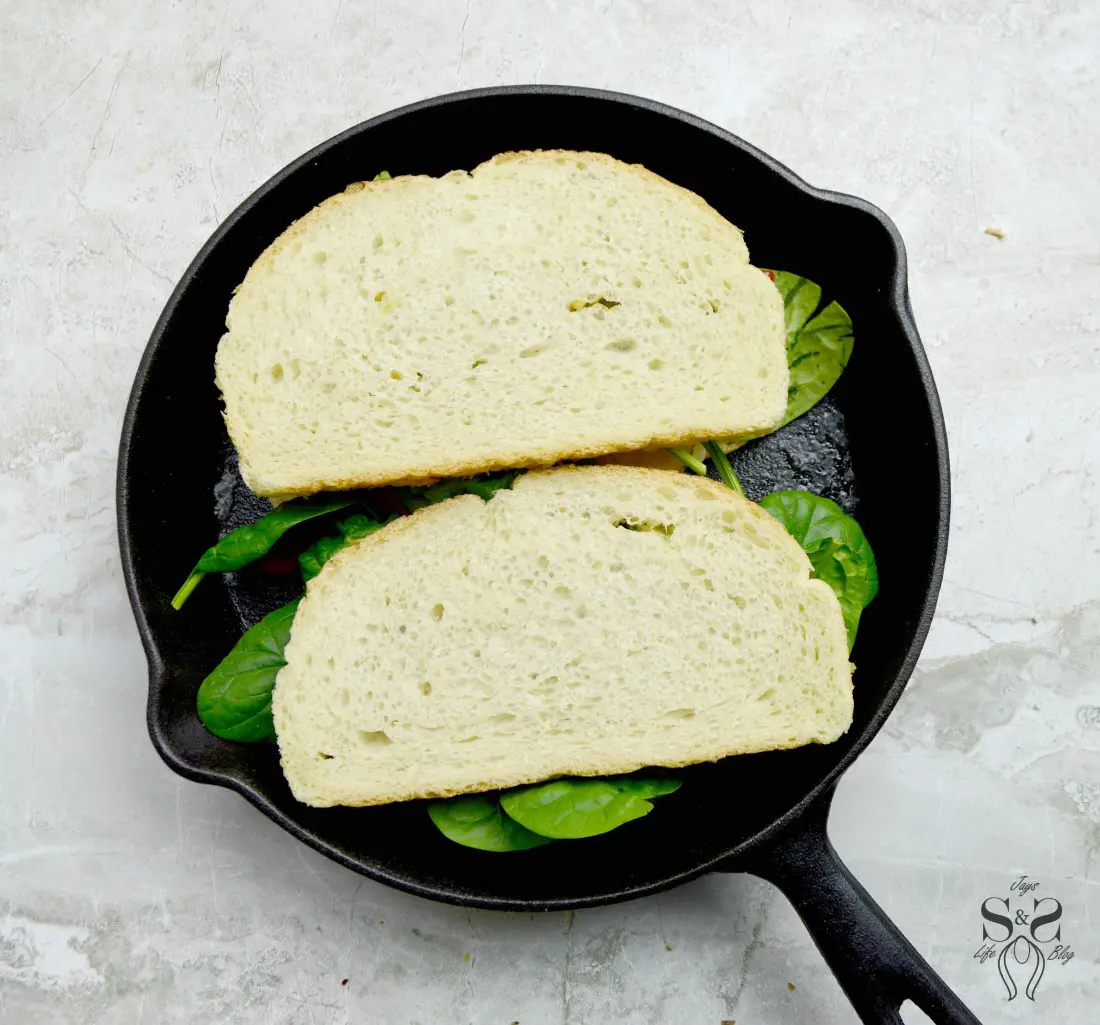 Turkey Pesto Grilled Cheese Step 7. If you are looking for that restaurant&nbsp;quality bistro sandwich, look no further. Bring the bistro home when you try my Turkey Pesto Grilled Cheese.