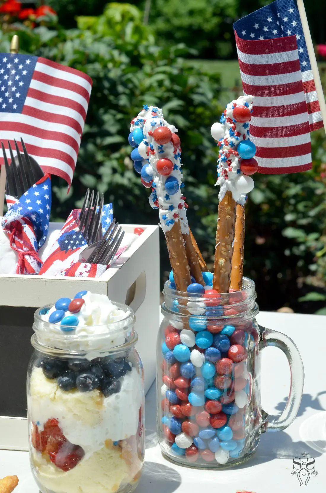 Skittles 4th of July Ideas table 2