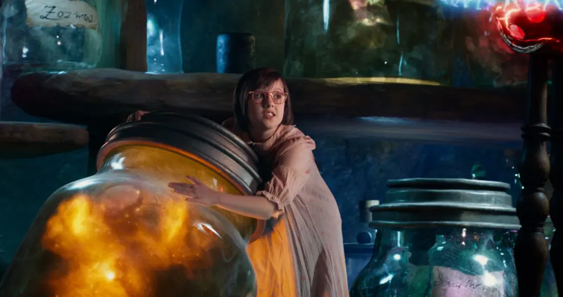 Disney's THE BFG is the imaginative story of a young girl named Sophie (Ruby Barnhill) and the Big Friendly Giant (Oscar (TM) winner Mark Rylance) who introduces her to the wonders and perils of Giant Country. Directed by Steven Spielberg, the film is based on the beloved book by Roald Dahl.