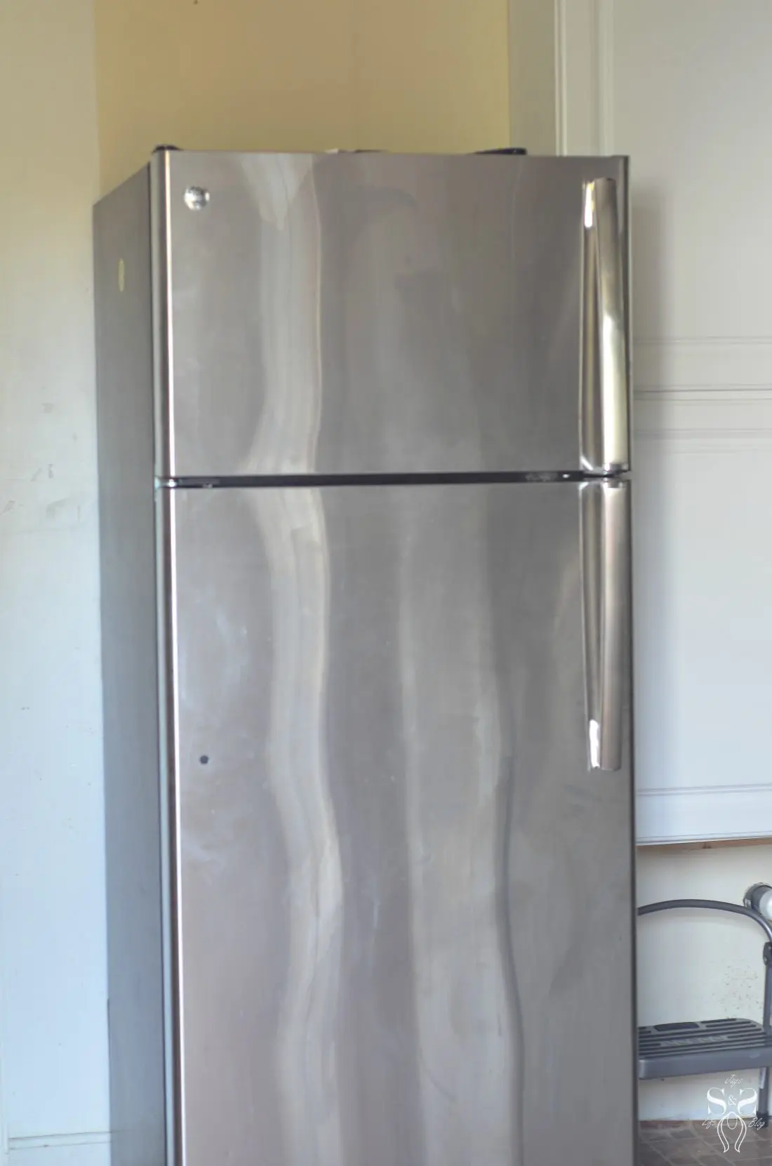 Fridge 1