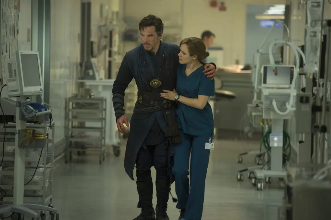 Marvel's DOCTOR STRANGE L to R: Doctor Stephen Strange (Benedict Cumberbatch) and Christine Palmer (Rachel McAdams) Photo Credit: Jay Maidment &copy;2016 Marvel. All Rights Reserved.