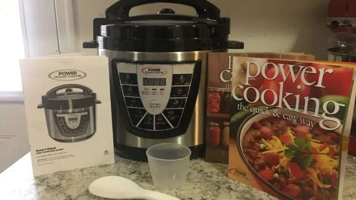 Learn all about this new high-tech kitchen appliance in my Pressure Cooker XL Unboxing Review. Prepare an array of different dishes using this pressure cooker, from everything sweet to savory. Watch my full unboxing video and see what to expect with your pressure cooker xl purchase.