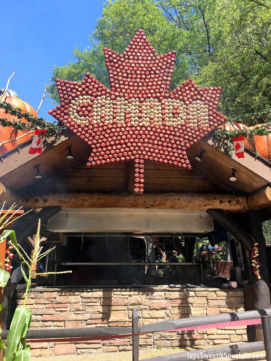 The Food and Wine Festival at Busch Gardens is back, sip and sample food from all over the world in one theme park. Find out what my top picks are from this year's 2017 Food and Wine Festival at Busch Gardens Williamsburg.