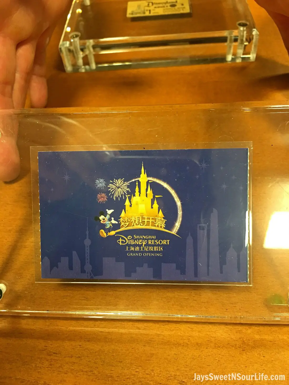 Sail the high seas with me as I adventure to Disneyland and ride the Pirate of the Caribbean ride for the first time in my life! Also, view my special visit to the Walt Disney Archive's where I got to hold Walt's golden globe award.