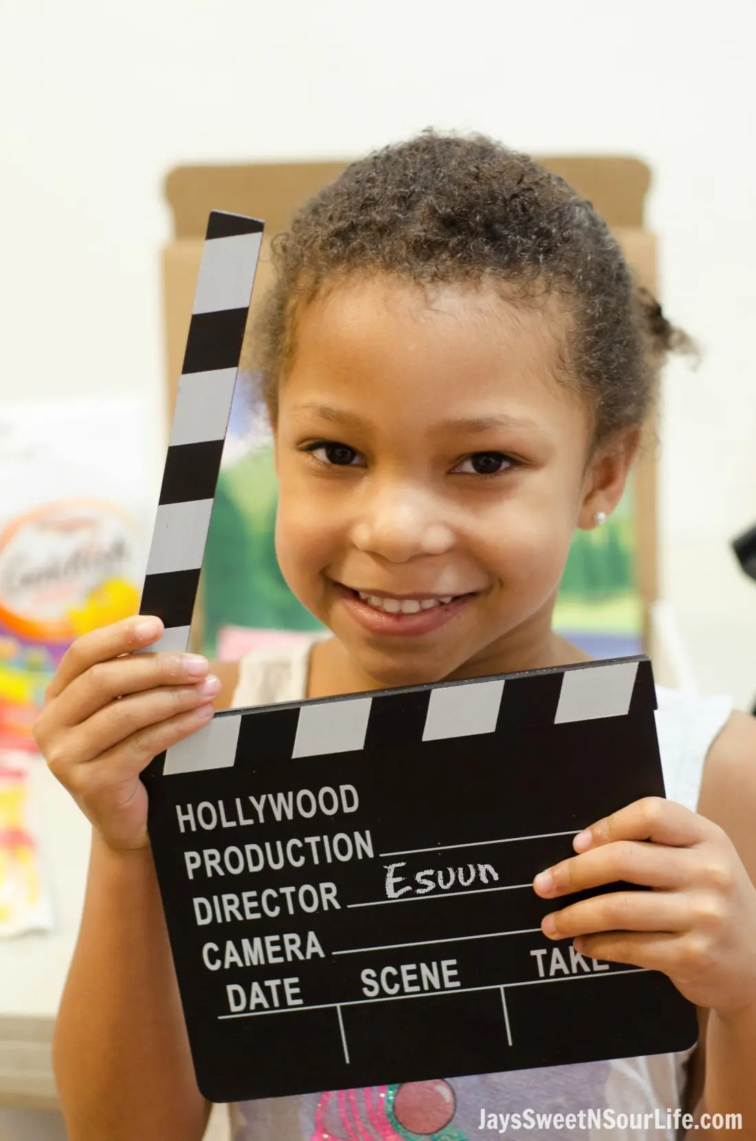 Creating Goldfish Tales with your kids are a fun way to spend your afternoons together. Create a stop motion video and share your families story. Make sure to yell action every time you are ready to take the next photo in your video.