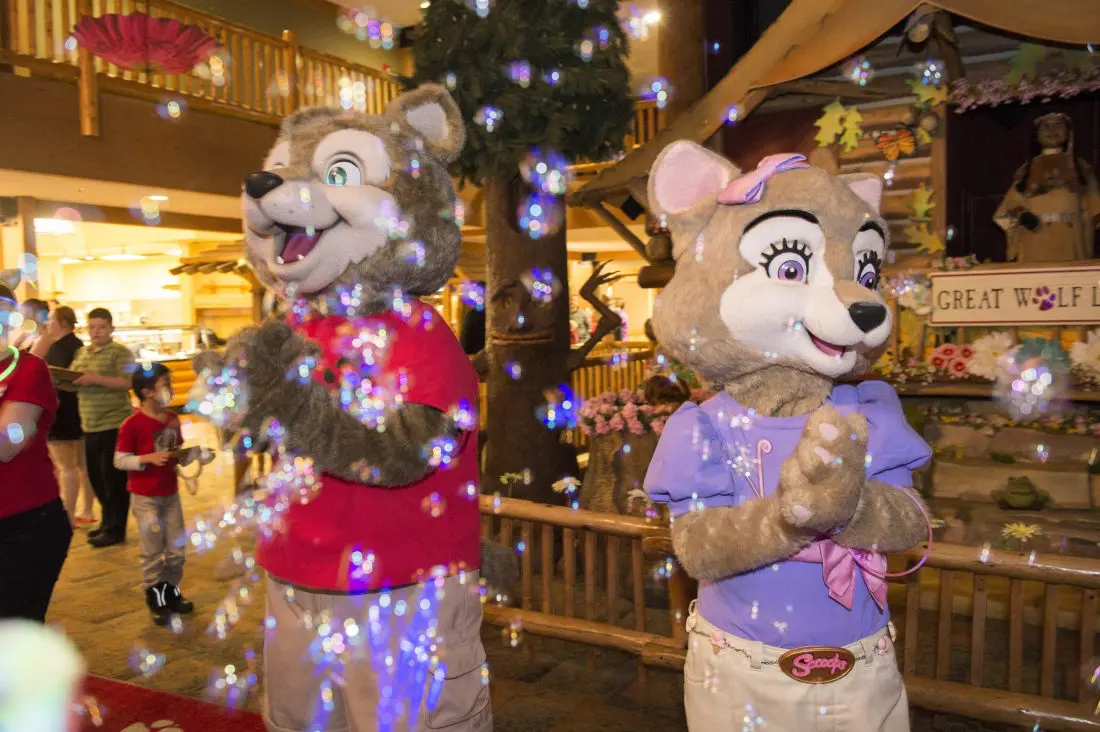 Spend some family time at the Great Wolf Lodge Williamsburg during their Spring-A-Palooza. Look out for Guest appearances of the Great Wolf Characters.