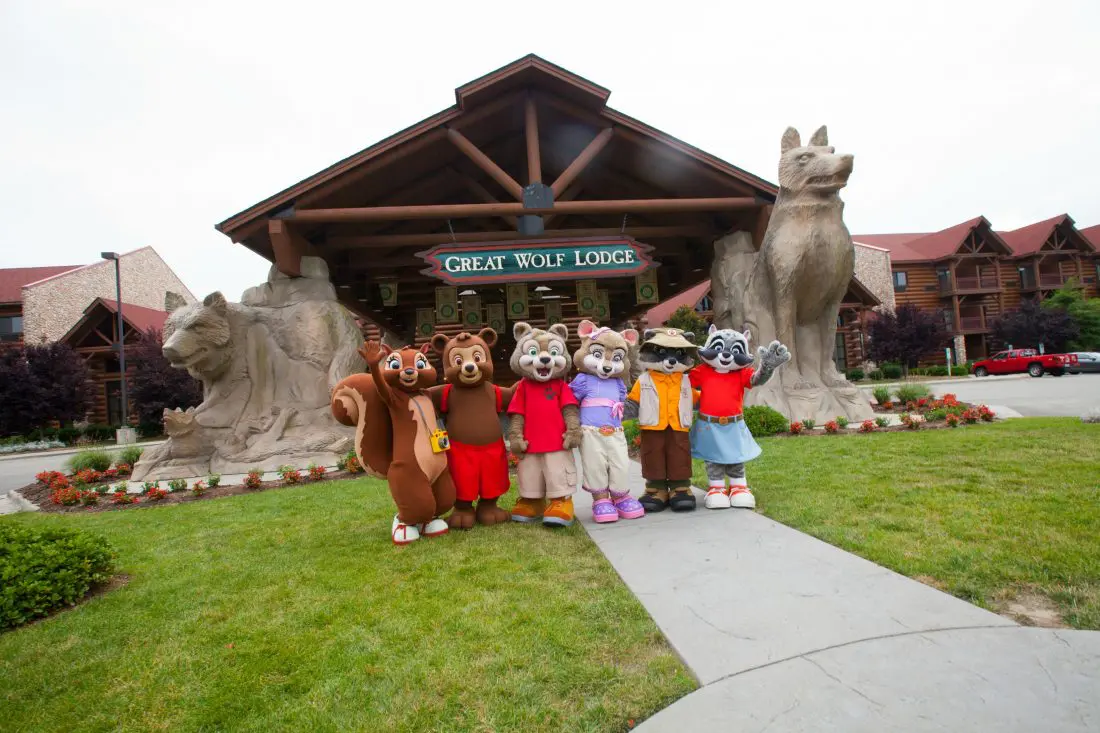 Spend some family time at the Great Wolf Lodge Williamsburg during their Spring-A-Palooza. Checkout all the fun activites and huge indoor water park, perfect for the whole family.