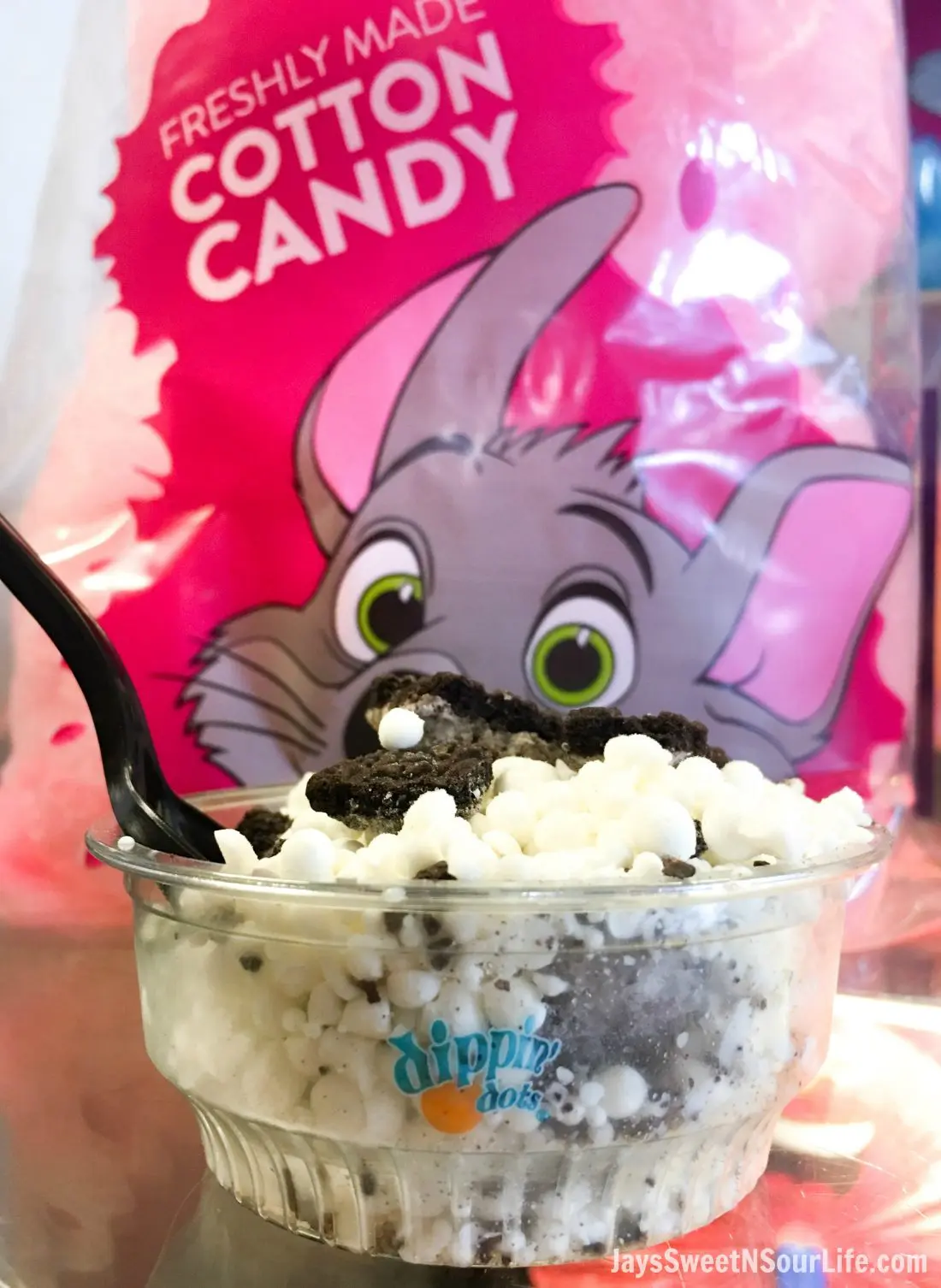 Dippin Dots come with every Chuck e cheeses VIP birthday Party. Book your party today and have guests enjoy 2 hours of unlimited game play.