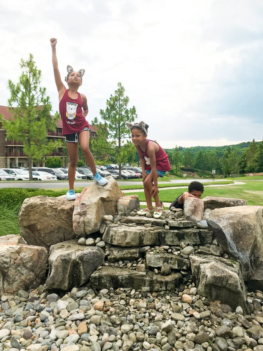 Kids Family Photo at The Great Wolf Lodge Concord North Carolina. A Large Families Adventure Guide To Cabarrus County - North Carolina - via JaysSweetNSourLife.com.