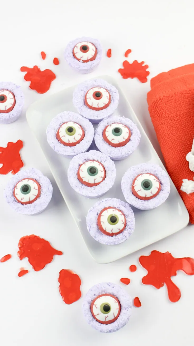 Longshot Zombie Eyes Bath Bombs. Create your very own DIY Zombie Eyes Bath Bombs.
