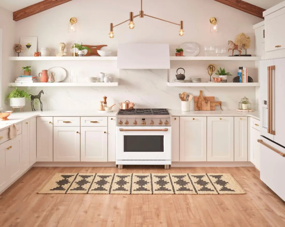 Matte GE Kitchen Modern Kitchen Idea. Introducing the Café Matte Collection from GE, a collection of modern kitchen appliances that you can customize. Find them at your local Best Buy.