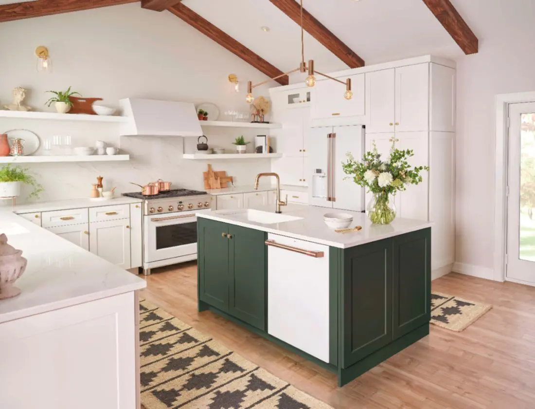 Matte GE Kitchen side view Modern Kitchen Idea. Introducing the Café Matte Collection from GE, a collection of modern kitchen appliances that you can customize. Find them at your local Best Buy.