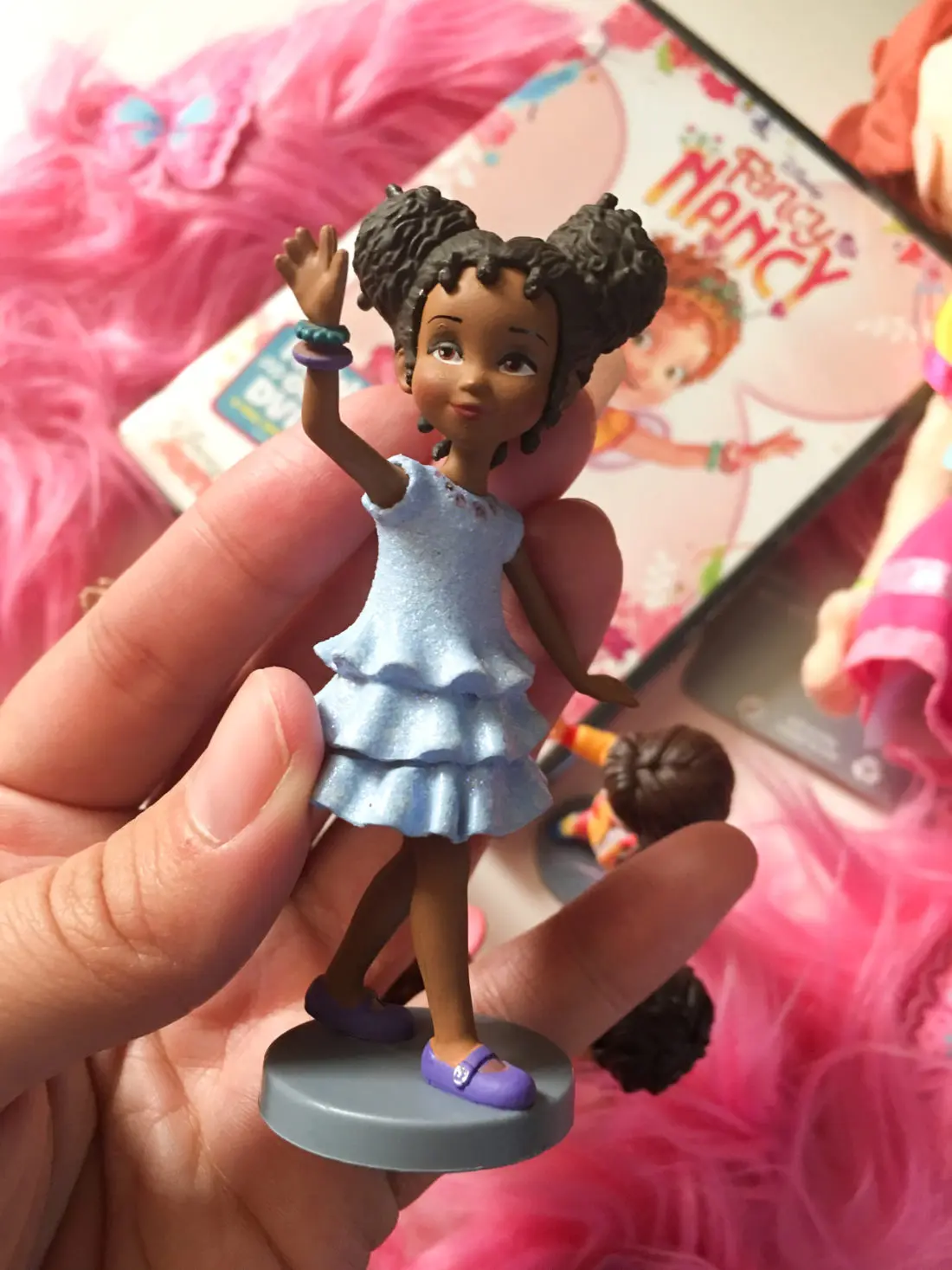 Fancy Nancy Figure Set Bree. Grab some glitter, add a dash of &ldquo;ooh la la,&rdquo; sprinkle in original songs and Voil&agrave;! Get set to pour on the fun with Fancy Nancy in her newest DVD from Disney Junior.