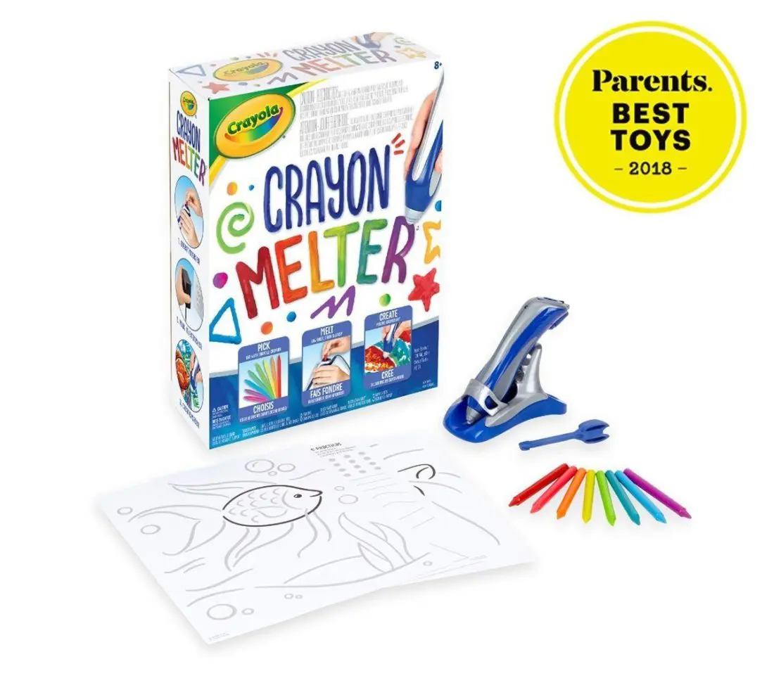 Run for the shelves and grab your old box of crayons, because there's a new way to color your world with Crayola crayons! The new Crayola Crayon Melter is now available just in time for the holidays.
