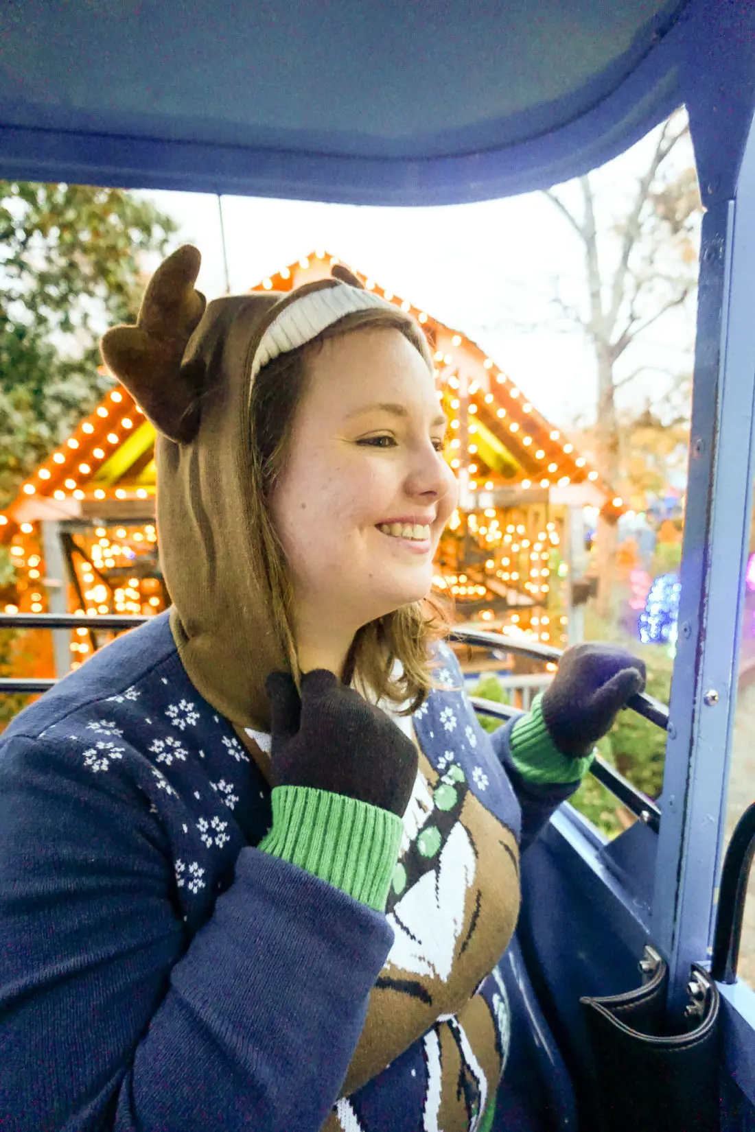 Glamor Shot 15 Instagram Worthy Walls Christmas Town Busch Gardens. Instagram Worthy Walls and Locations around Busch Gardens Christmas Town in&nbsp;Williamsburg&nbsp;Virginia.