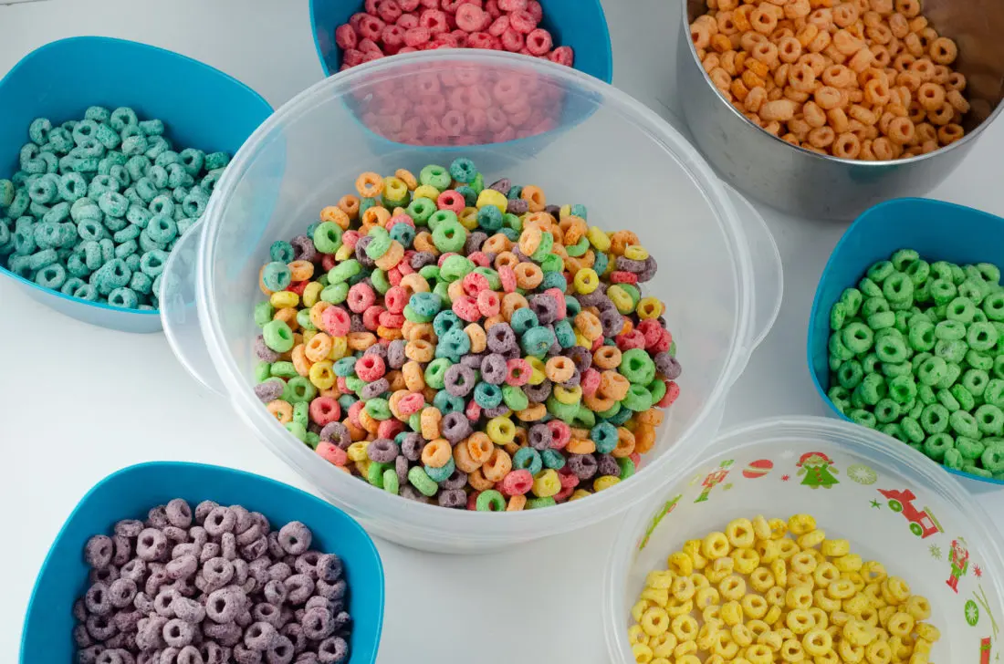 Christmas Ornament Ideas for Kids Using Cereal The Cereal Seperated. It's time to let the kids be the boss for this new kid-friendly Christmas DIY. Rethink Cereal with somr my Christmas Ornament Ideas for Kids Using Cereal.