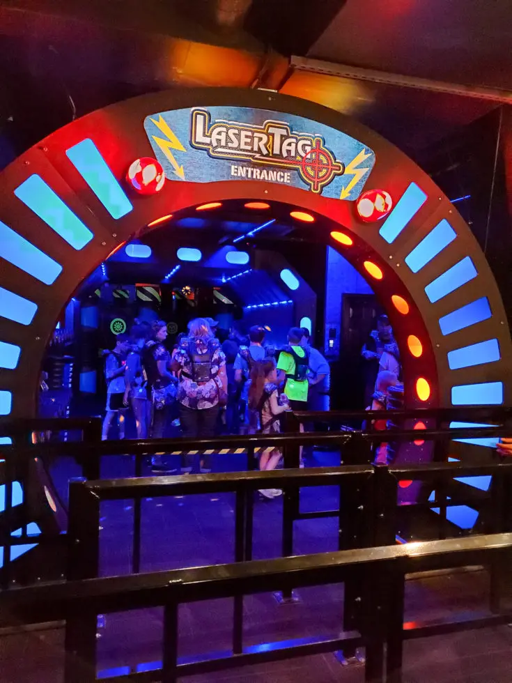 WonderWorks Laser Tag. One of the top&nbsp;things to do in Pigeon Forge, WonderWorks Indoor Amusement park, is one of the best&nbsp;Pigeon Forge Attractions. With over 35,000 square feet of &ldquo;edu-tainment,&rdquo; WonderWorks is an amusement park for the mind. Read our full review on the blog.