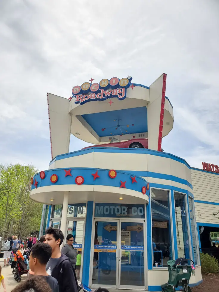 Rockin' Roadway Dollywood. My family spent the day playing and eating at the Dollywood theme park, and we are happy to report we had a blast! Read all about our trip and learn why Dollwood is a must visit destination while you are in Pigeon Forge, TN.