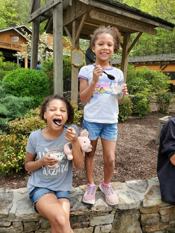 Girls Dippin Dots Dollywood. My family spent the day playing and eating at the Dollywood theme park, and we are happy to report we had a blast! Read all about our trip and learn why Dollwood is a must visit destination while you are in Pigeon Forge, TN.