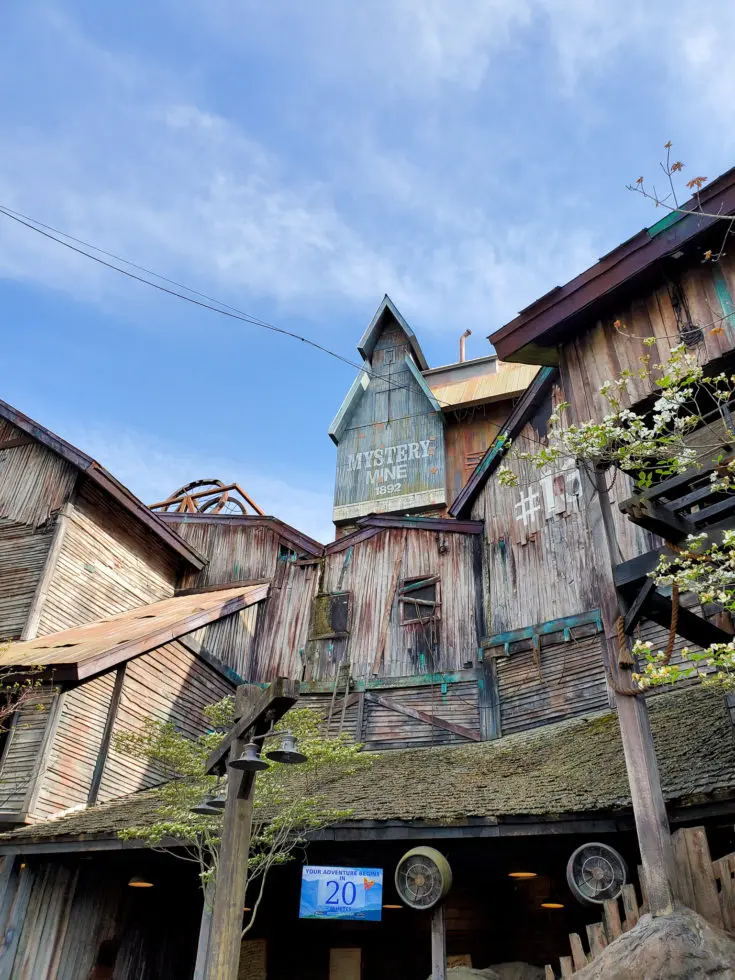 Dollywood Mystery Mine. My family spent the day playing and eating at the Dollywood theme park, and we are happy to report we had a blast! Read all about our trip and learn why Dollwood is a must visit destination while you are in Pigeon Forge, TN.