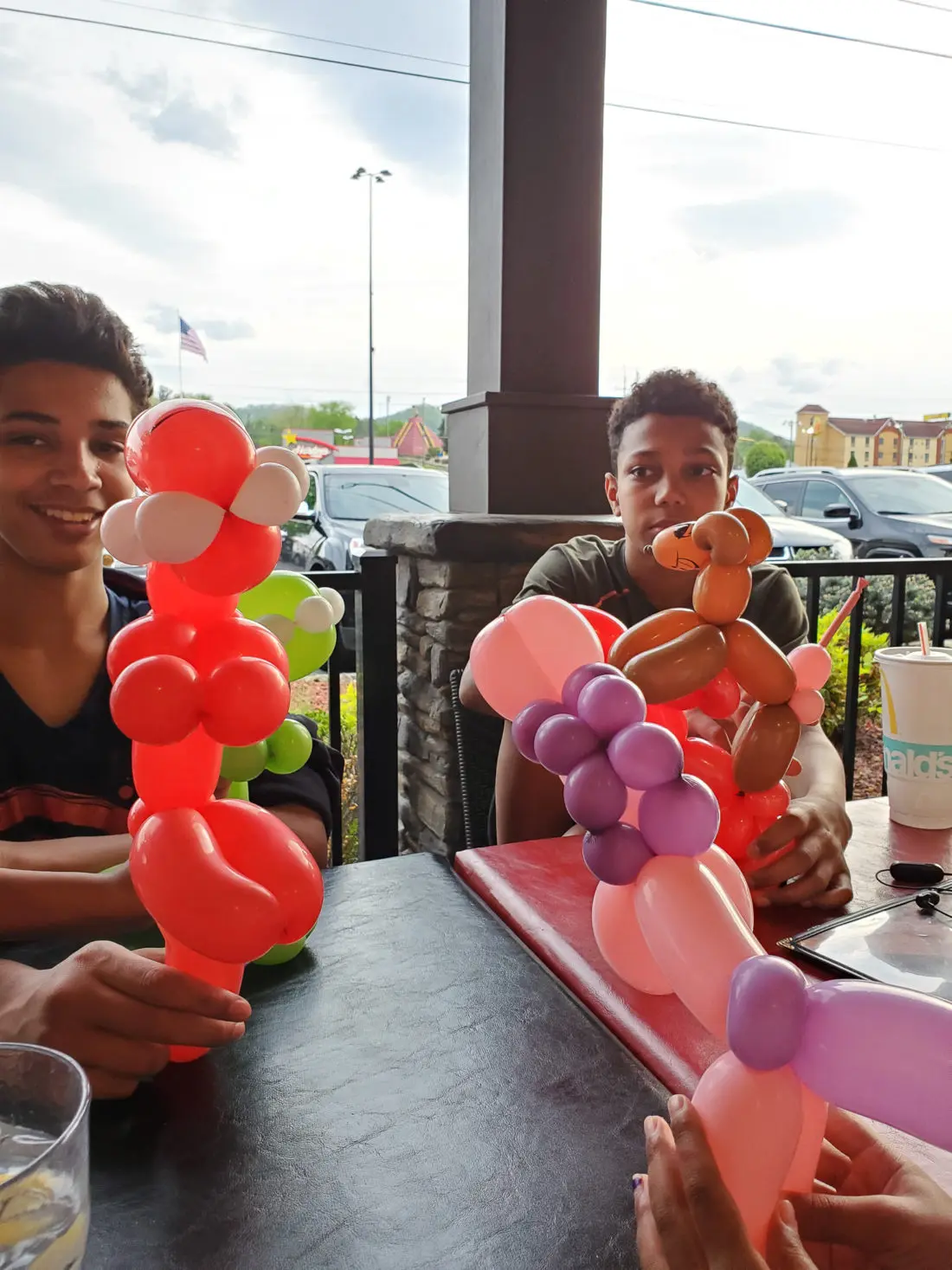 Big Daddy's Pizzeria Balloon Animals Teens. This is not your average pizza pie!&nbsp;At the heart of Big Daddy's is a 550 degree, wood-fired flame inside of a one-of-a-kind brick oven. Read all about why this freshly made pizza is my families go to pizza joint in Pigeon Forge, TN.