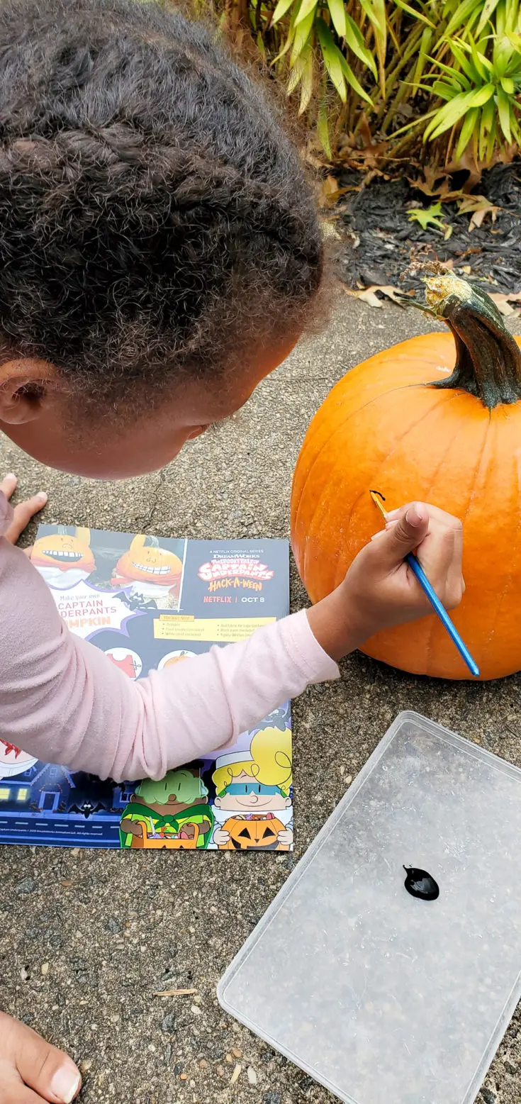 Painted Captain Underpants Pumpkin Step 1. Skip the mess and create your very own Painted Captain Underpants Pumpkin this Halloween. In celebration of Dreamworks's The Spooky Tales of Captain Underpants: Hack-A-Ween Halloween special streaming now on Netflix we created this fun painted halloween pumpkin.