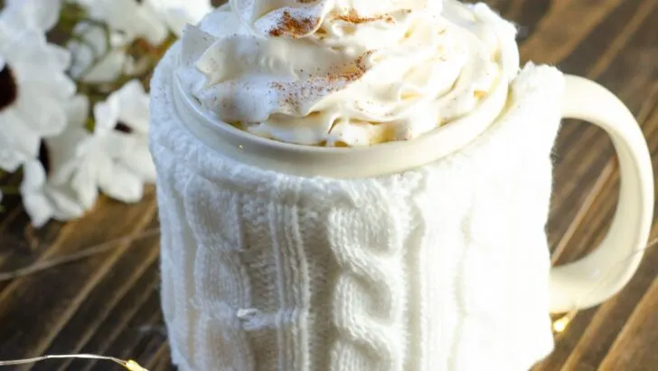 Almond Milk Butter Beer Latte. Mix up something delicious for your family this coming up holiday. Indulge in a warm cup of my Almond Milk Butterbeer Latte with a side of Sticky Toffee Pudding.