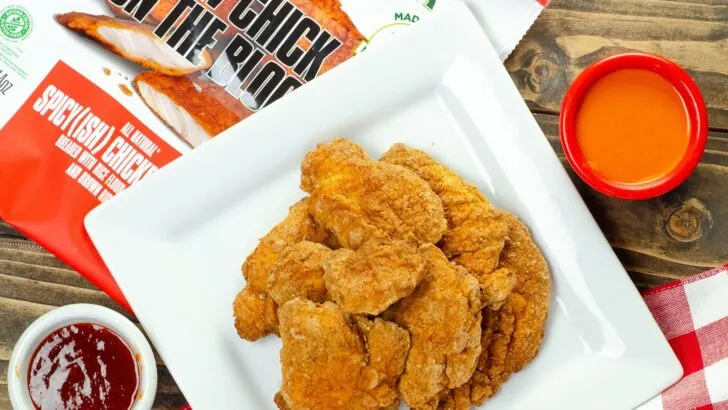 CAULIPOWER Chicken Tenders. CAULIPOWER's game-changing frozen chicken tenders start with high-quality chicken breast meat, coated with cauliflower and other gluten-free goodness, and then they are BAKED (not fried).