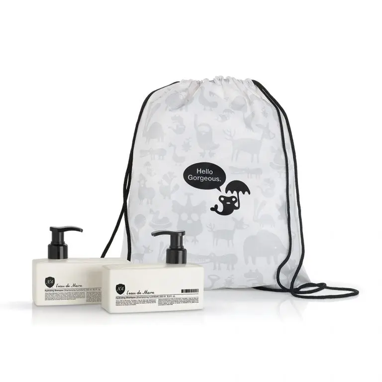 Feeling extra generous? Our Happiness Hydrate Set features full-size 8.5 oz bottles of our Hydrating Shampoo and Hydrating Condition in our newest, chic drawstring Le Belle Back Pack.