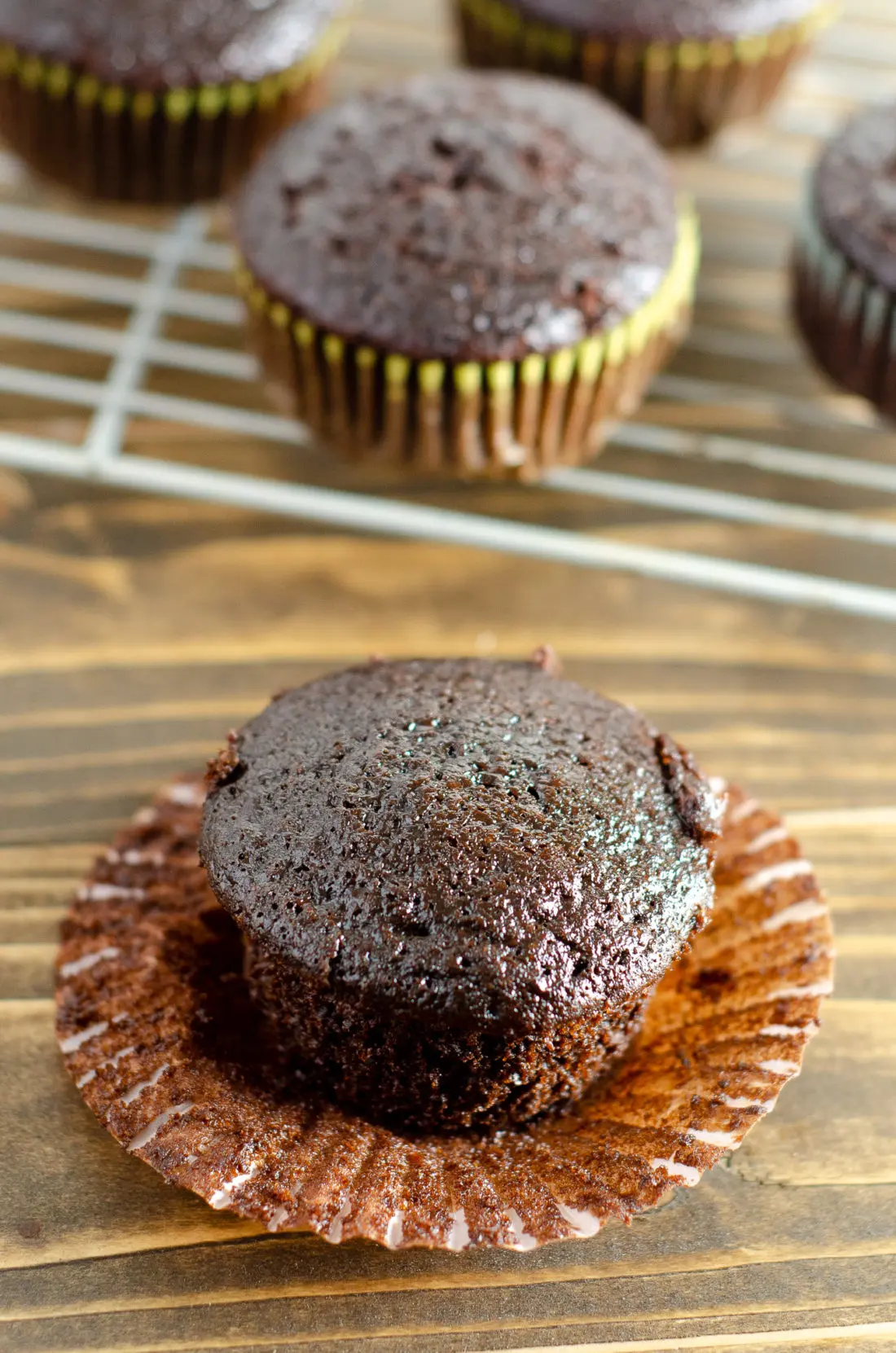 Chocolate Cupcake Table. Sink your teeth into a childhood favorite cupcake that is as easy to bake as it is to eat. My Chocolate cupcakes with Chocolate Buttercream frosting and marshmallow creme filling will make the kid in you cheer.