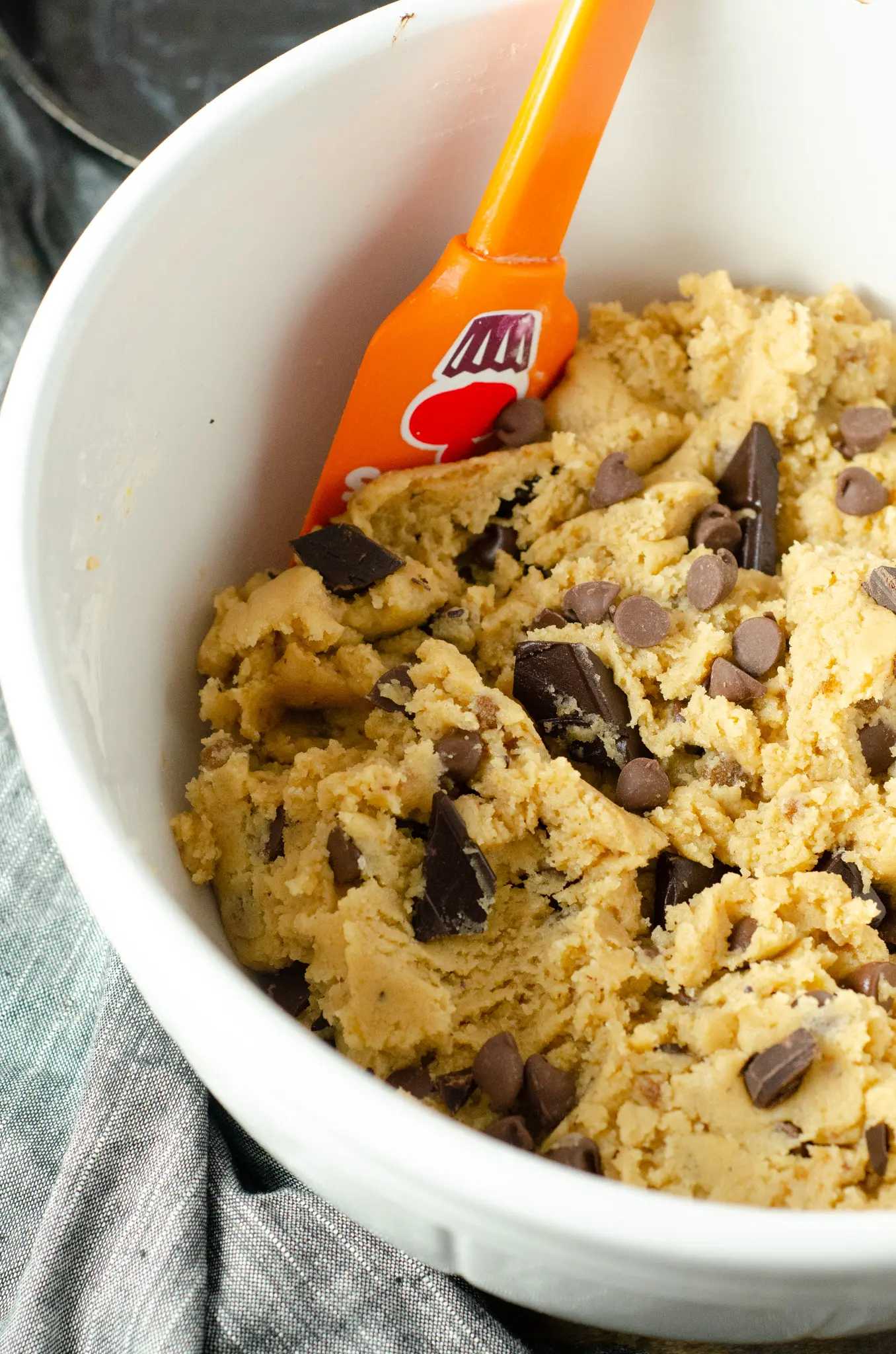 Chocolate Chip Skillet Cookie Dough. This brown butter Chocolate Chip Skillet Cookie is packed with chunks of chocolate and topped with sea salt, it's the perfect dessert for two. The insanely soft center and crispy buttery edges will have you falling in love with this easy pizookie recipe.