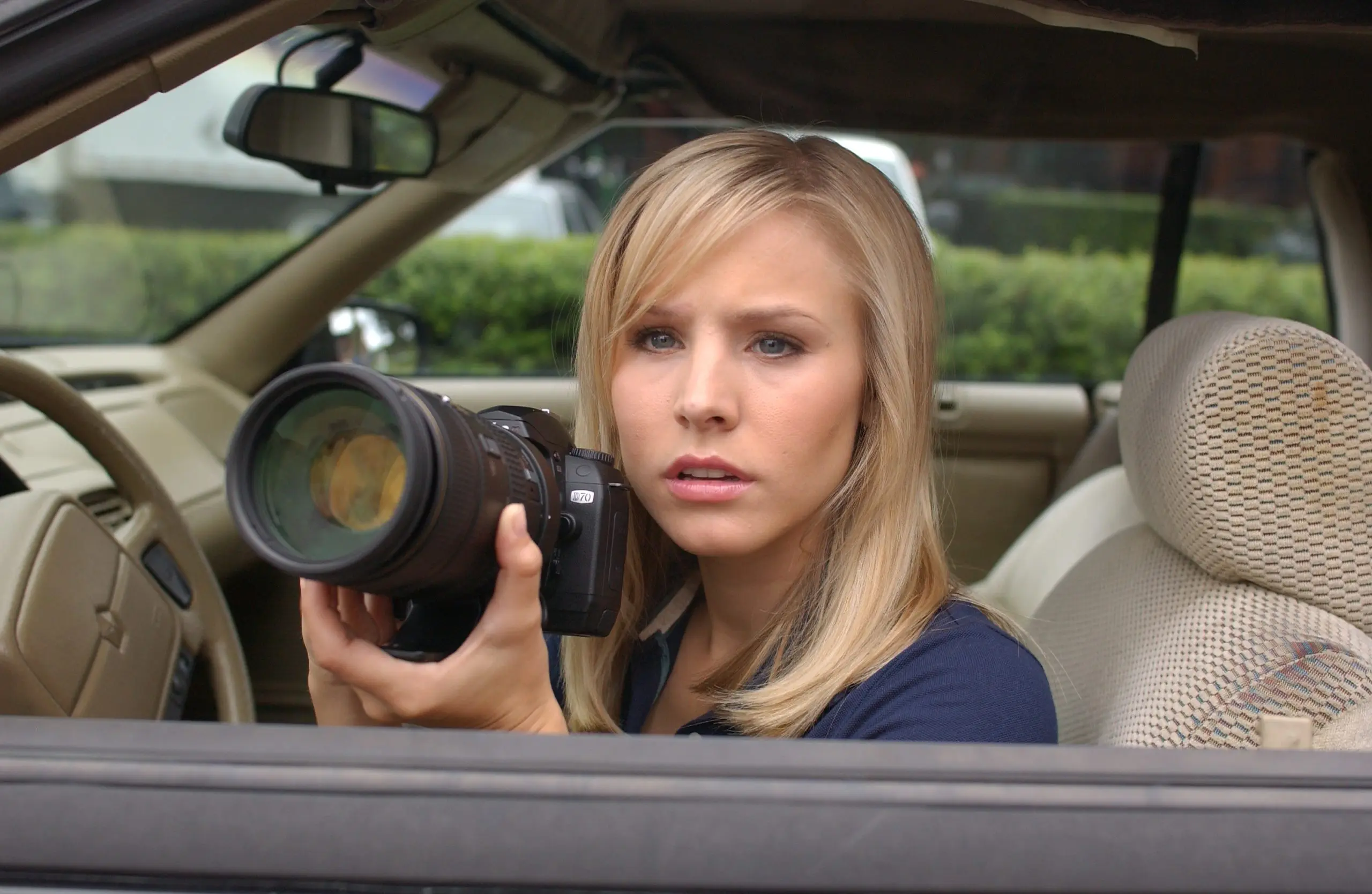 Veronica Mars. Instead of getting down and out about having to shelter in place away from your girl squad, have a&nbsp;girls night in&nbsp;and get lost in these Top 10 binge worthy female-centric TV series that have strong female leads and will give you the girl-power you have been missing!