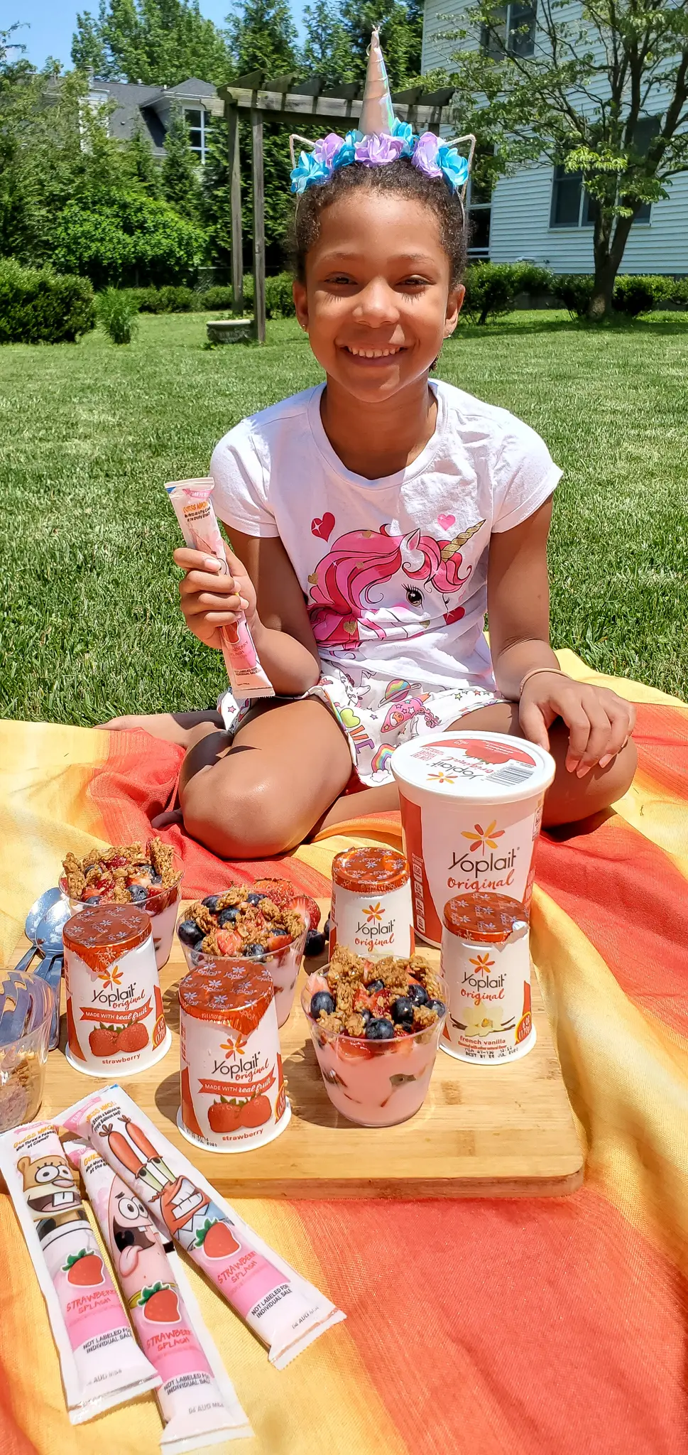 Backyard Picnic with Yoplait Esuun. Grab your picnic baskets! It&rsquo;s time to host your very own backyard picnic featuring the foods your family loves. No need to leave home for this bunch of fun, just pick a date and then prep your picnic baskets.