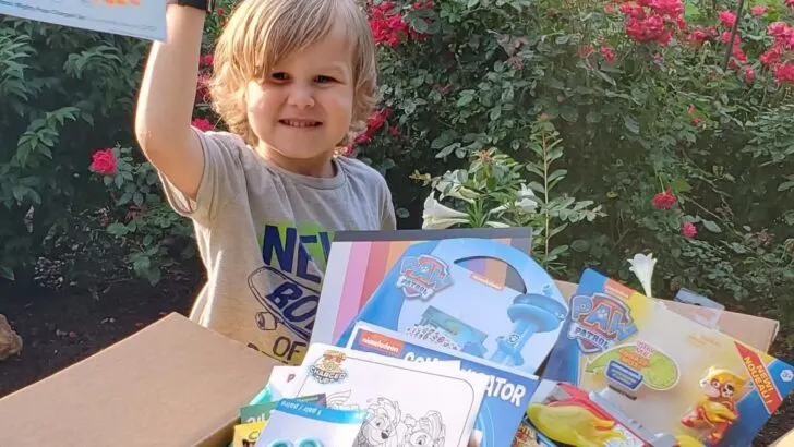 PAW Patrol: Mighty Pups Charged Up Activities. The paw-some Mighty Pups are back for next level action-packed adventures in&nbsp;PAW Patrol: Mighty Pups Charged Up. Check out all of the fun toys and activities we received in our Puptastic box today!