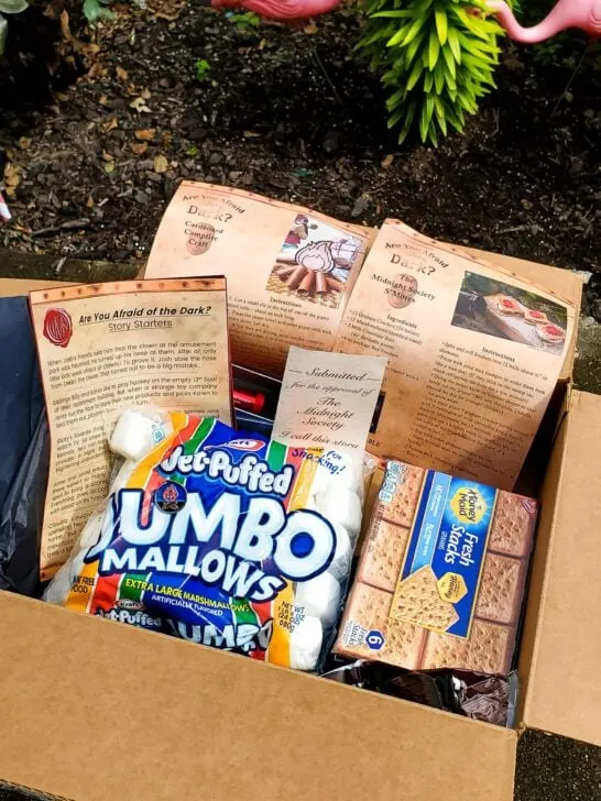 Are You Afraid of the Dark Unboxing What's Inside. My family was sent a special package from Nickelodeon in celebration of one of my favorite childhood shows. View the full Are You Afraid of the Dark? unboxing video on my blog. Filled with recipe idea's crafts and more you can join the midnight society in your very own home.