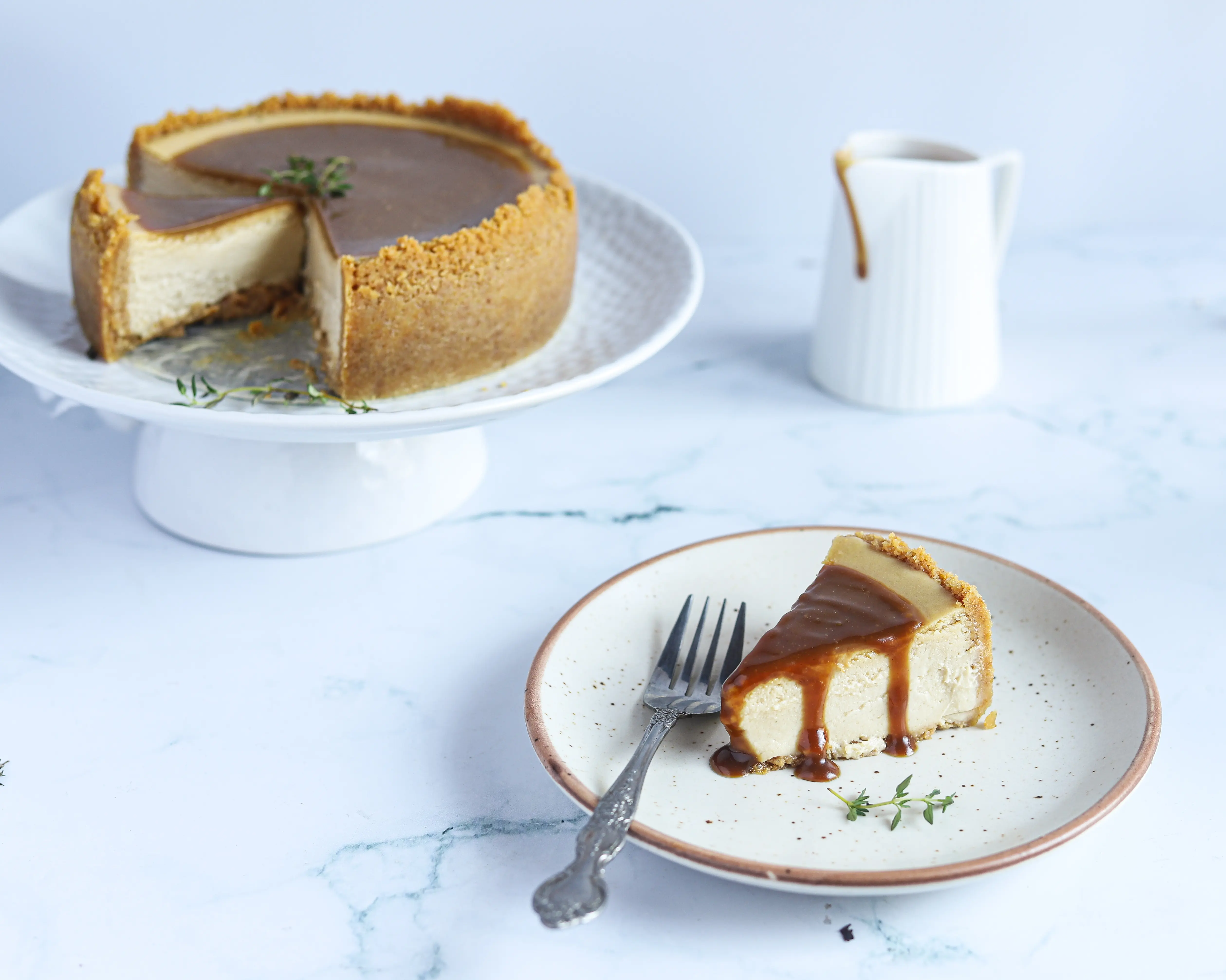 Earl Grey Cheesecake Recipe. This Earl Grey Cheesecake is a holiday favorite dessert, with a creamy texture, and delicate flavor. It has an Earl Grey tea-infused cheesecake filling and a Biscoff buttery, crisp crust. This tea-infused cheesecake is the perfect dessert for any occasion.