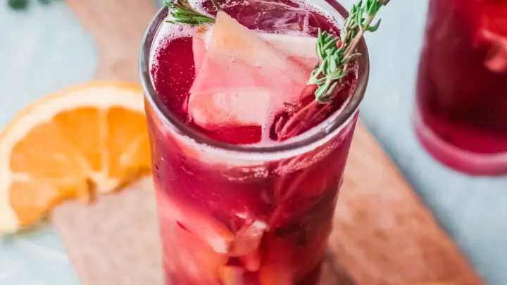 Sparkling Red Wine Sangria Garnish. Celebrate any occasion with this festive Sparkling Red Wine Sangria, made with fresh cut oranges, apples, red wine, and more! This festive fruit-infused Sparkling Sangria is an easy make-ahead cocktail that is perfect for large and small gatherings.