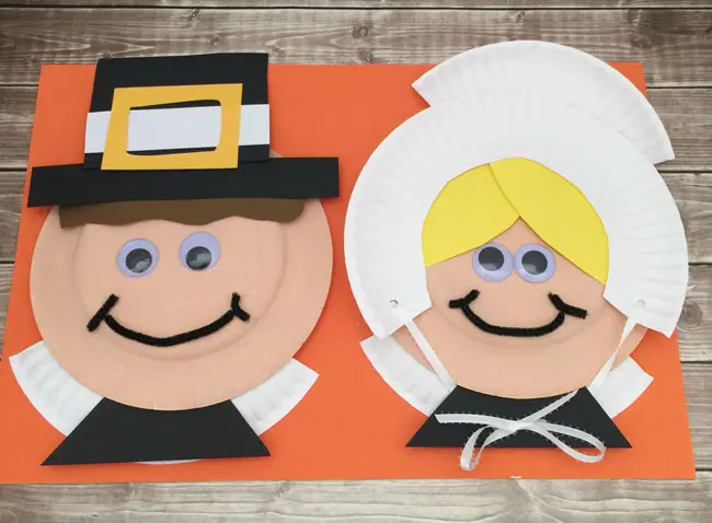 Today I&rsquo;m bringing you a super fun Thanksgiving craft idea. Pilgrim paper plates are the perfect activity to keep the kids busy while the turkey is in the oven and there is chaos going on in the kitchen. The best part is that they are made from common and inexpensive craft items. Many of them you probably have around the house already.