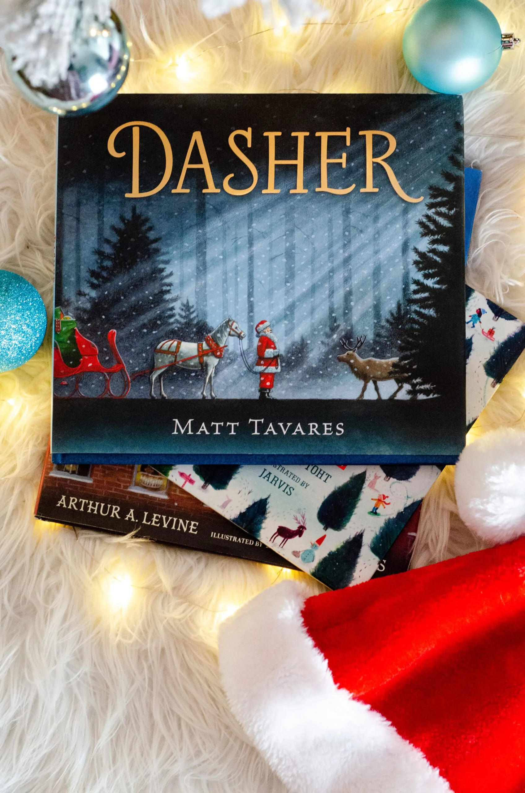 Holiday Books For Kids List.Give the gift of literature this holiday season! These wonderful holiday books for kids make great stocking stuffer gifts. Create your very own Christmas Tree Advent Calander using these Children&rsquo;s holiday books, simply stack them into a tree for a new fun holiday tradition.